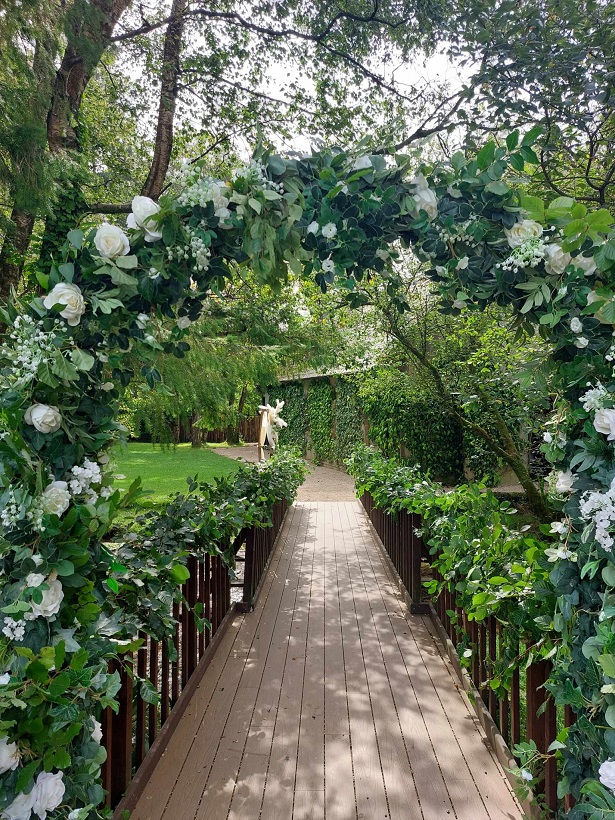 Greenery Decor in Brooklodge