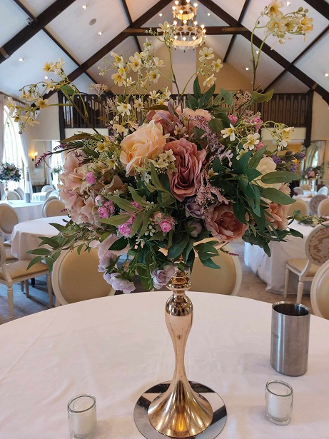 Wildflower wedding in Brooklodge